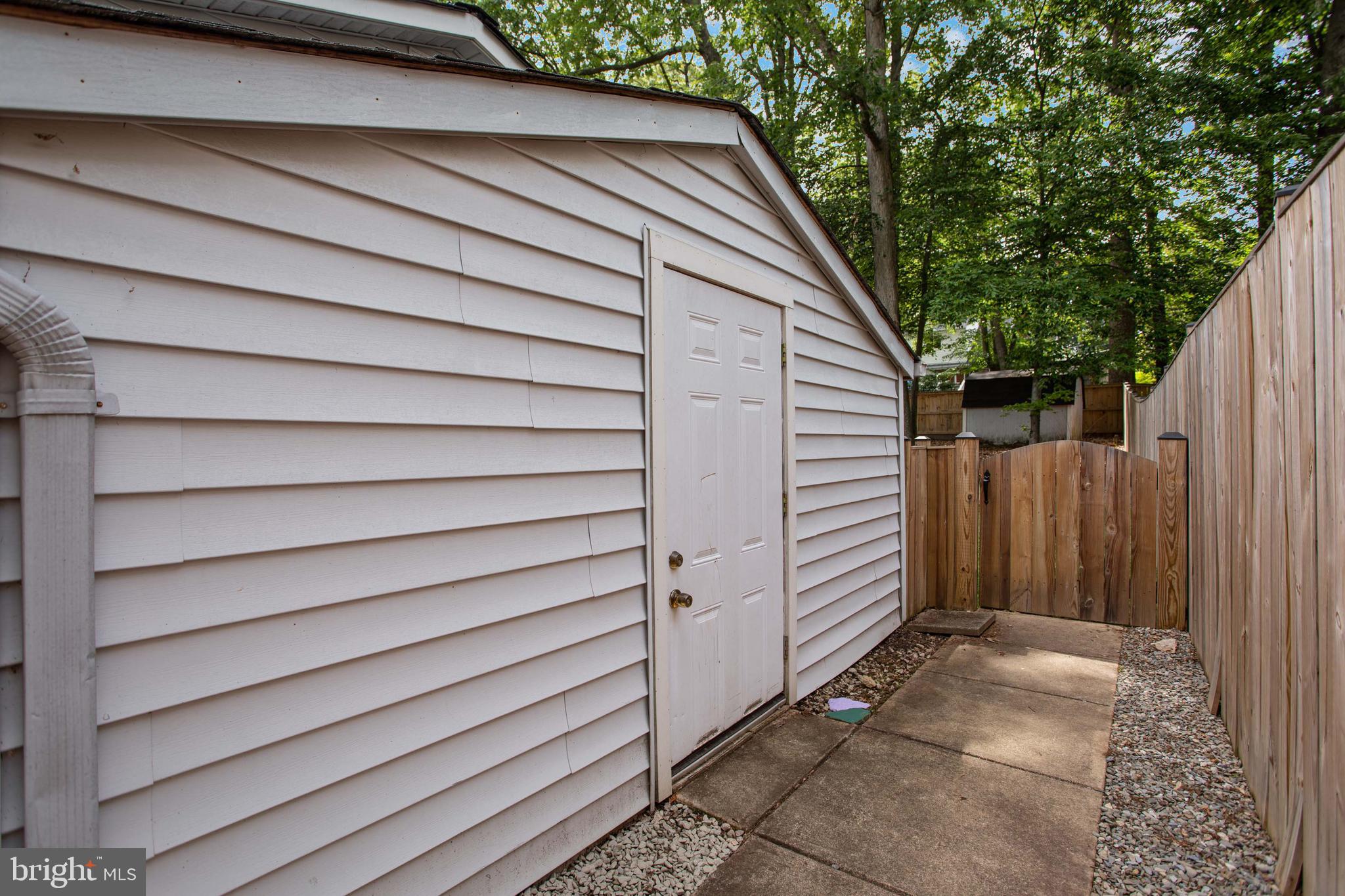 6812 Landor Lane Springfield, VA 22152 - Photo 35 of 36