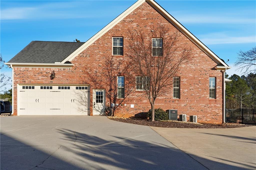 18 Starlight Drive Cartersville, GA 30121 - Photo 4 of 74