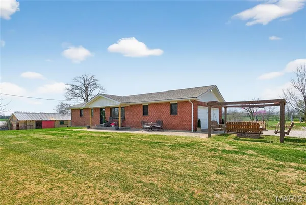 $425,000 | 16045 State Hwy D, Oak Ridge, MO 63769