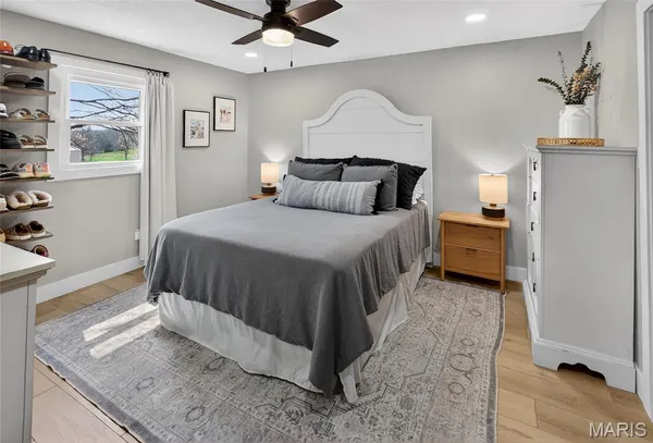 $425,000 | 16045 State Hwy D, Oak Ridge, MO 63769