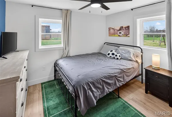 $425,000 | 16045 State Hwy D, Oak Ridge, MO 63769