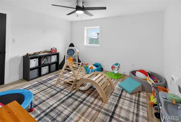 $425,000 | 16045 State Hwy D, Oak Ridge, MO 63769