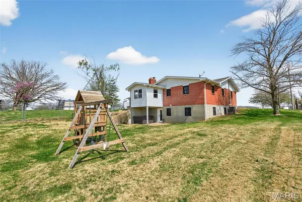 $425,000 | 16045 State Hwy D, Oak Ridge, MO 63769