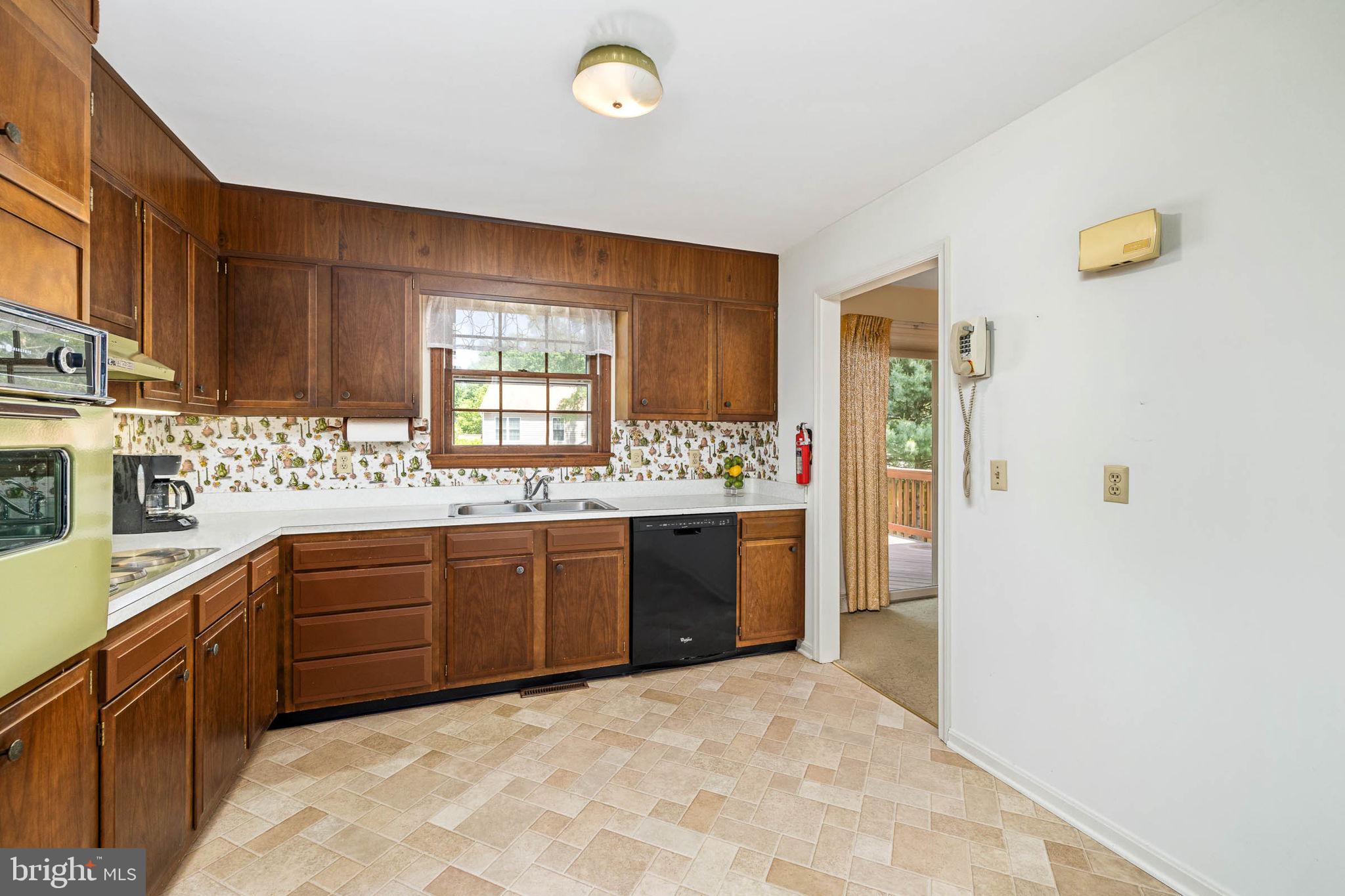207 North Randolph Road Fredericksburg, VA 22405 - Photo 12 of 47 Gallery Image 12