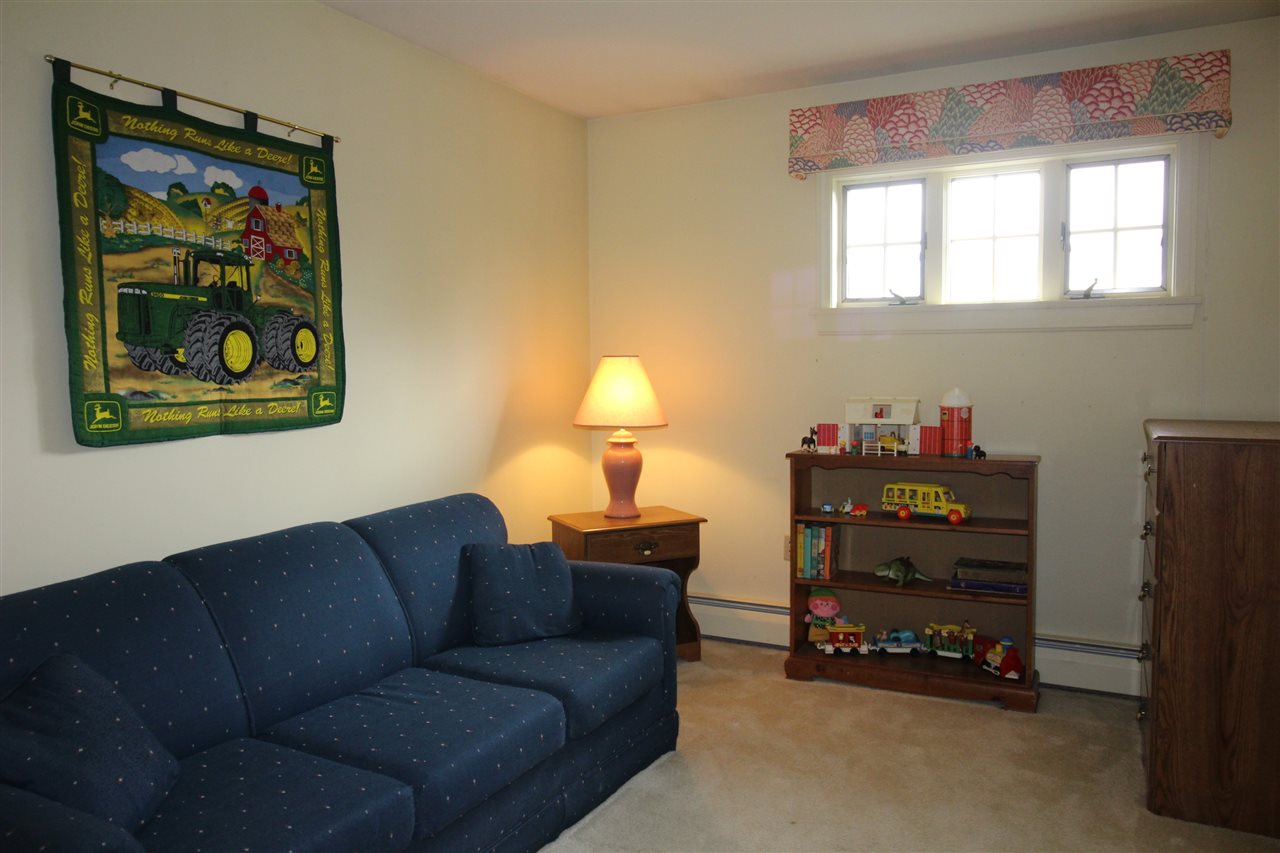101 Summit View Road New London, NH 03257 - Photo 29 of 32 Gallery Image 29