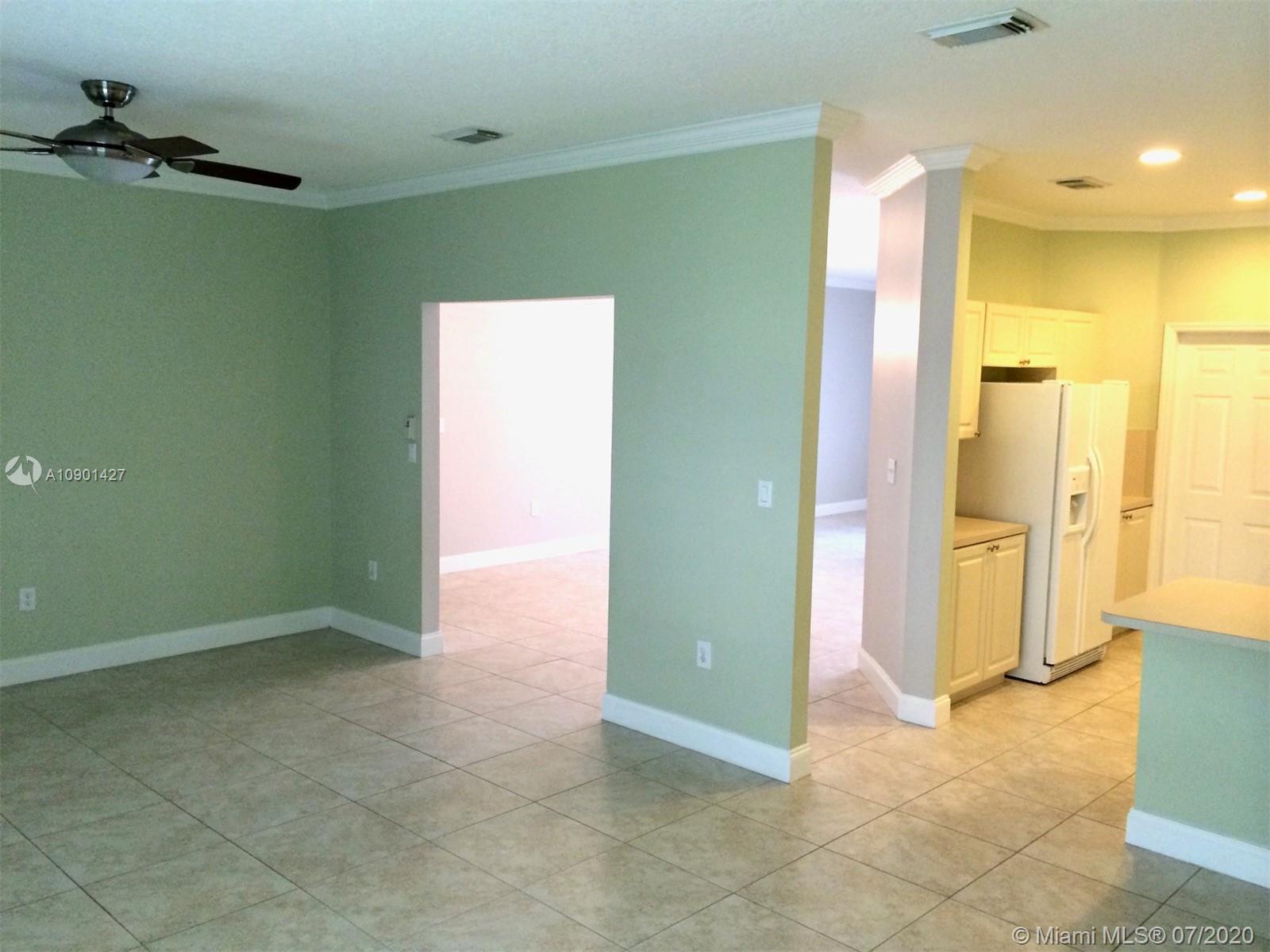 14587 Southwest 158th Path Miami, FL 33196 - Photo 4 of 14 Gallery Image 4