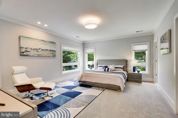 $20,000 | 9604 Pembroke Place, Vienna, VA 22182