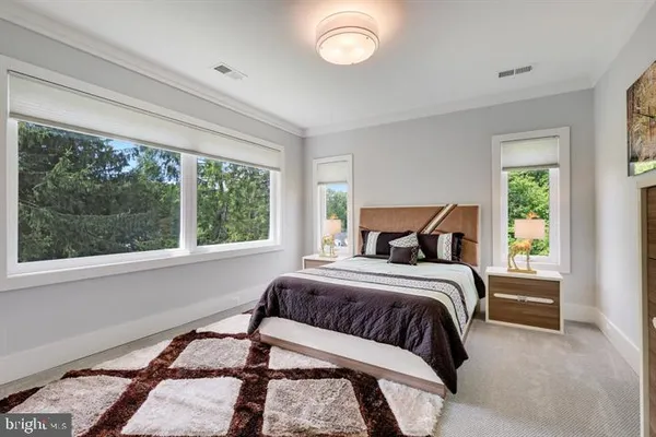 $20,000 | 9604 Pembroke Place, Vienna, VA 22182