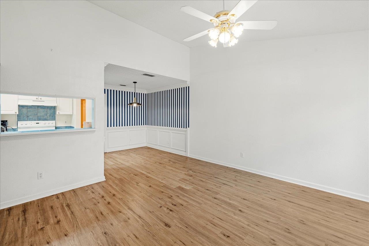 2522 Emerald Ridge Loop Tallahassee, FL 32303 - Photo 3 of 32 Gallery Image 3