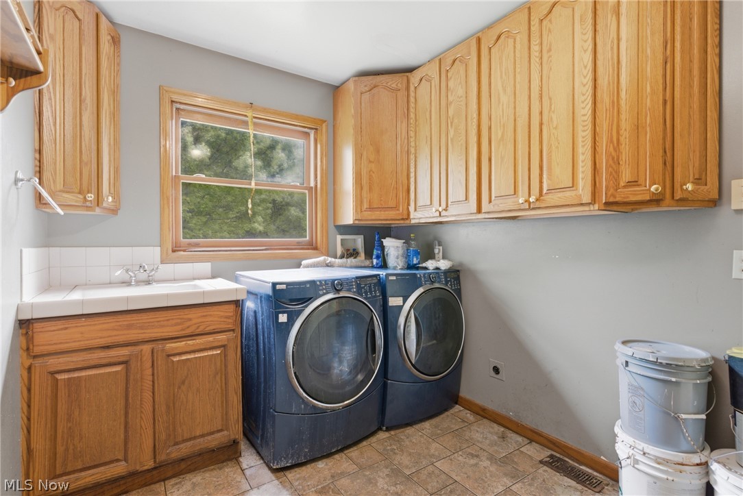 5738 Dewey Road Madison, OH 44057 - Photo 18 of 46