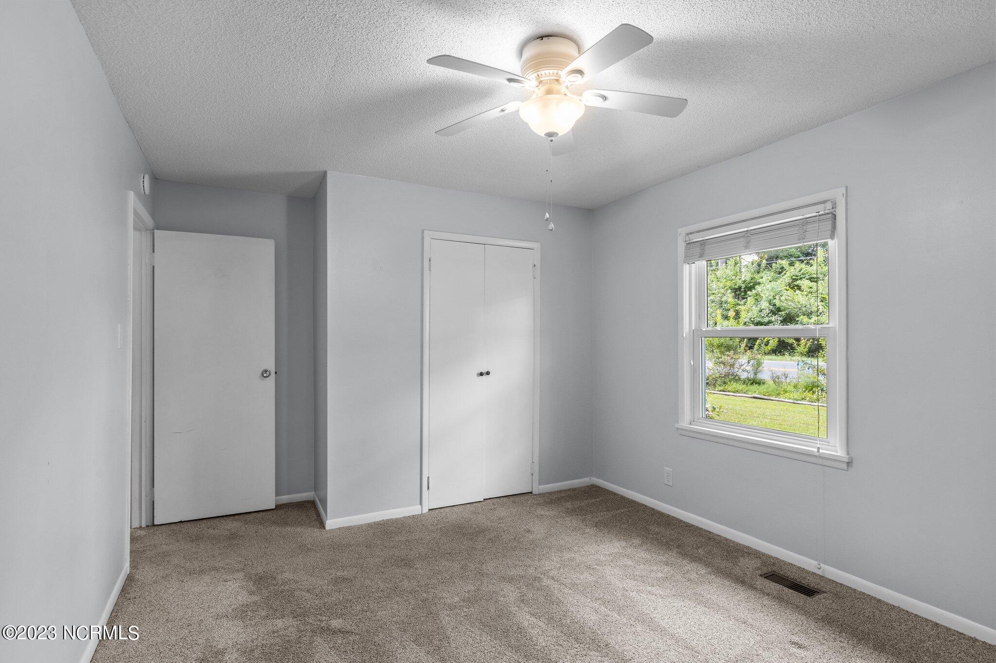 4303 Country Club Road Morehead City, NC 28557 - Photo 21 of 46