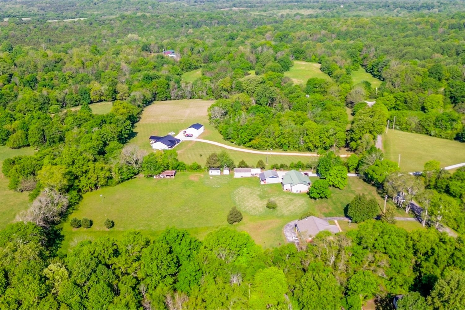 1802 Groveland Ridge Road Columbia, TN 38401 - Photo 34 of 67 Gallery Image 34