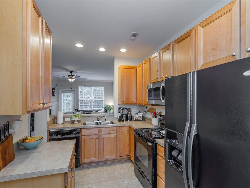 7855 Silverthread Lane Raleigh, NC 27617 - Photo 4 of 19 Photo 4