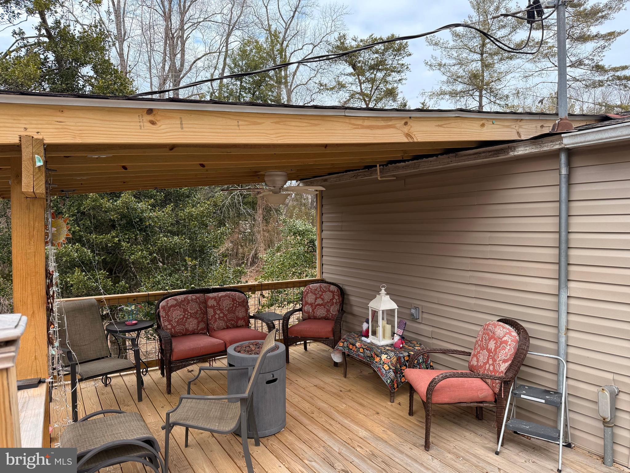 13744 Long Branch Road Woodford, VA 22580 - Photo 15 of 19 Deck