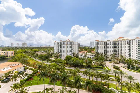 $2,900,000 | 19955 Northeast 38th Court, Unit 1403, Aventura, FL 33180