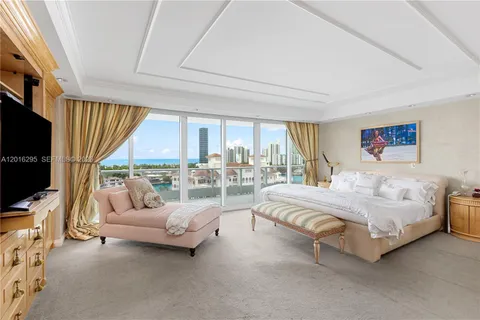 $2,900,000 | 19955 Northeast 38th Court, Unit 1403, Aventura, FL 33180