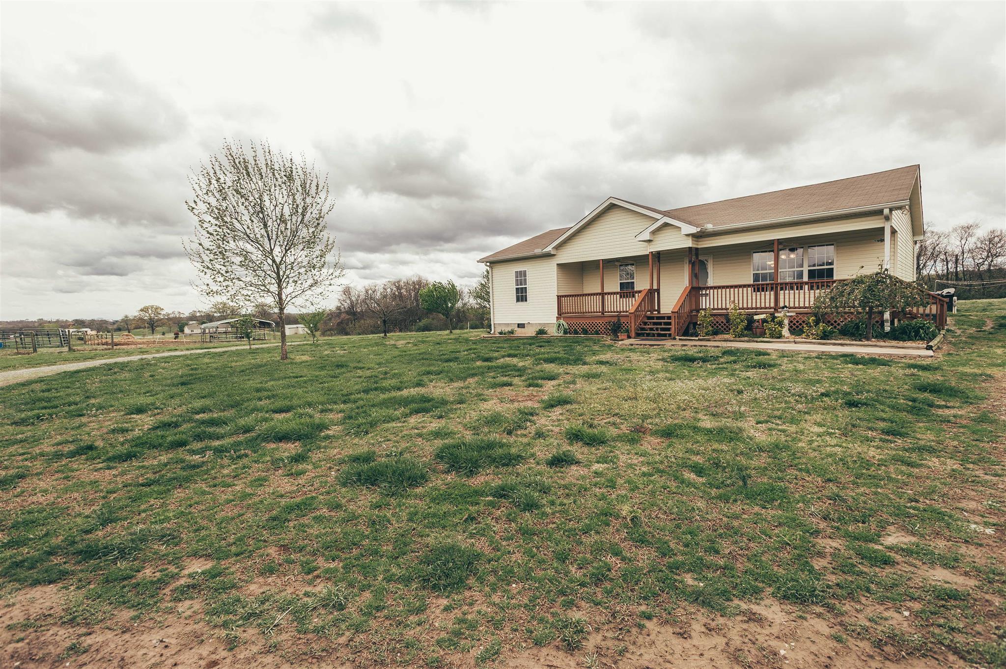 549 C Governor Hall Road Bethpage, TN 37022 - Photo 2 of 30 Gallery Image 2