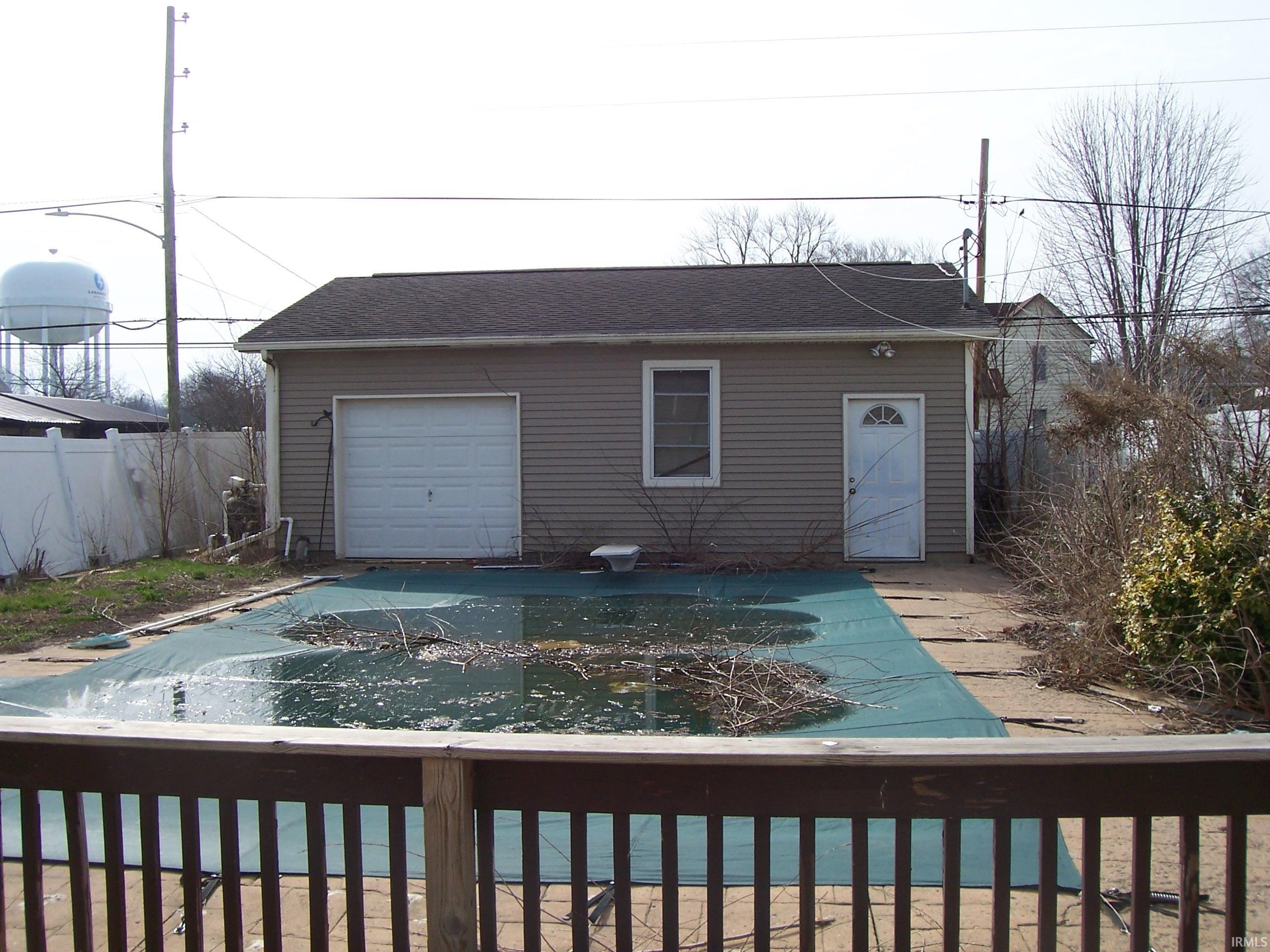 1927 George Street Logansport, IN 46947 - Photo 3 of 16