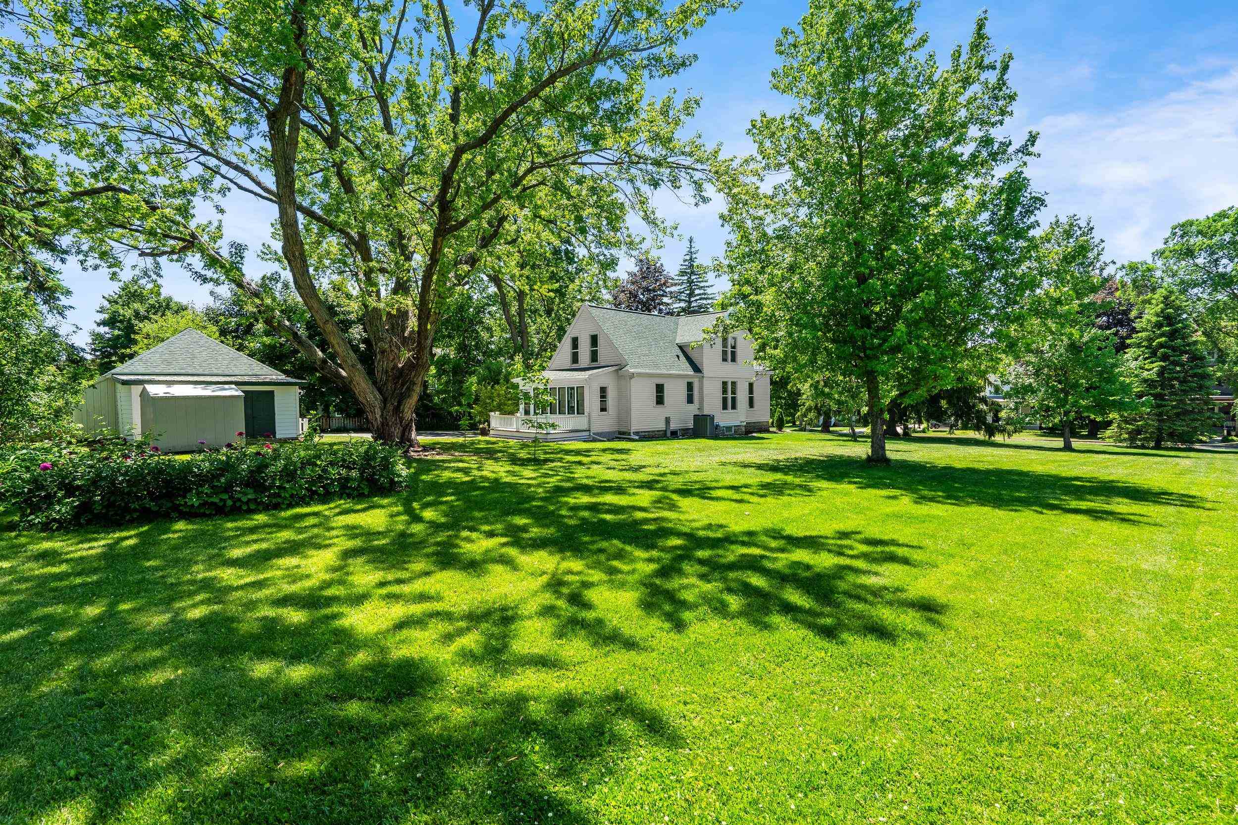 911 Watson Street Ripon, WI 54971 - Photo 36 of 41