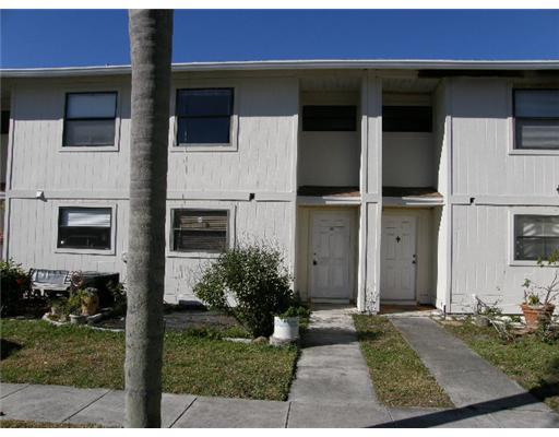 5340 Elmhurst Road, Unit E West Palm Beach, FL 33417 - Photo 1 of 7 Primary Photo