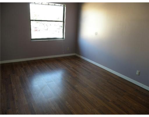 5340 Elmhurst Road, Unit E West Palm Beach, FL 33417 - Photo 5 of 7 Additional Photo