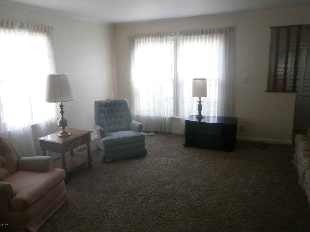 209 West Reed Street Benton, IL 62812 - Photo 11 of 36
