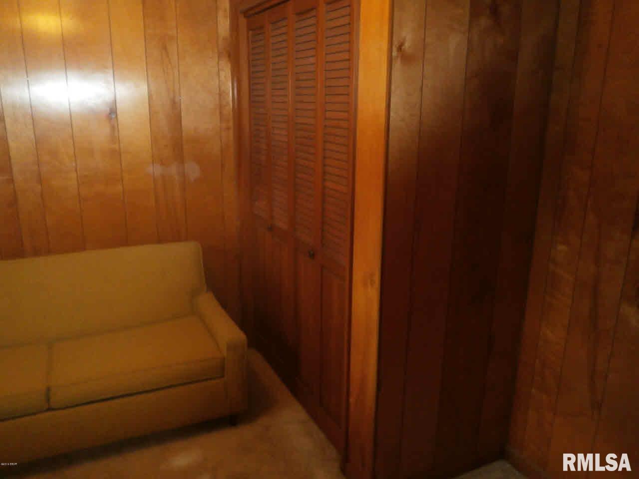 209 West Reed Street Benton, IL 62812 - Photo 34 of 36