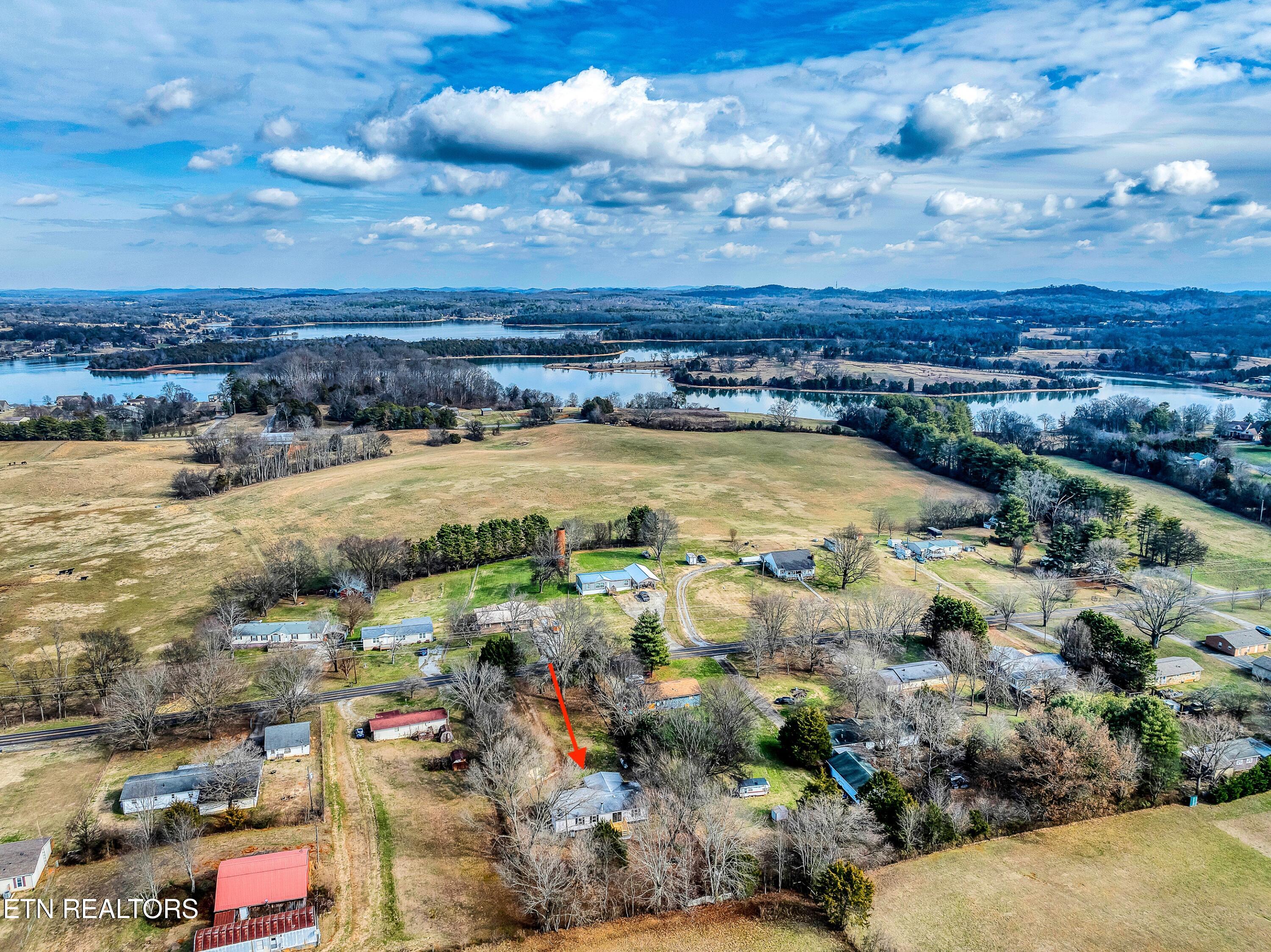 533 Disco Loop Road Friendsville, TN 37737 - Photo 5 of 19 DJI_0424