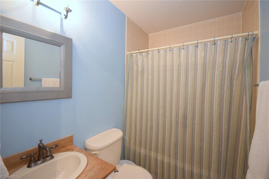 428 4 Brooks Road Winston-Salem, NC 27107 - Photo 18 of 22 Gallery Image 18