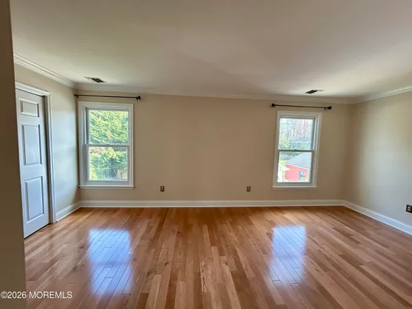 $7,000 | 82 3rd Street, Fair Haven, NJ 07704