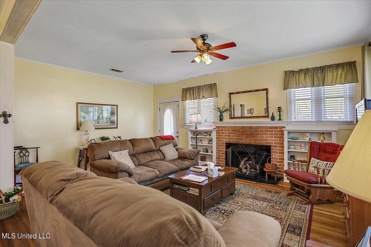 124 South 5th Street Decatur, MS 39327 - Photo 11 of 52 11-124 S 5th St
