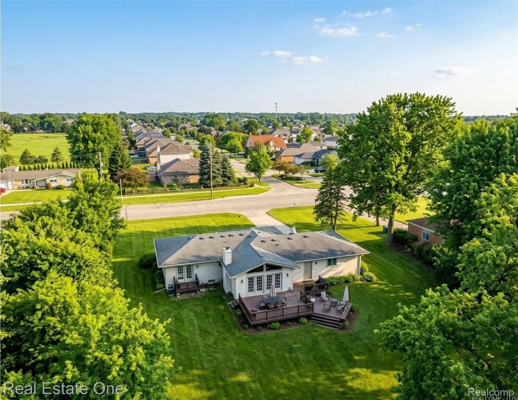 50500 Card Road Macomb, MI 48044 - Photo 2 of 26 50500 Rear-1.jpg