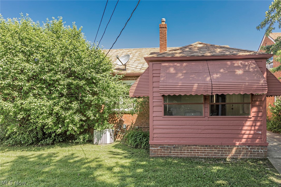 3826 Colony Road South Euclid, OH 44118 - Photo 5 of 35