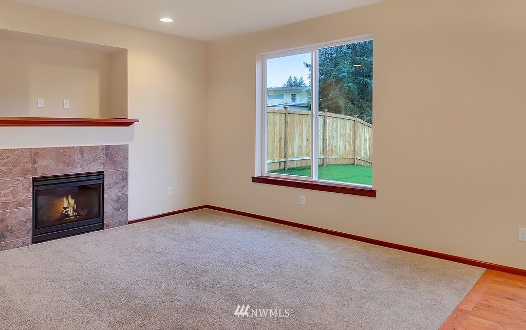 9010 217th Street Southwest Edmonds, WA 98026 - Photo 13 of 15 Gallery Image 13