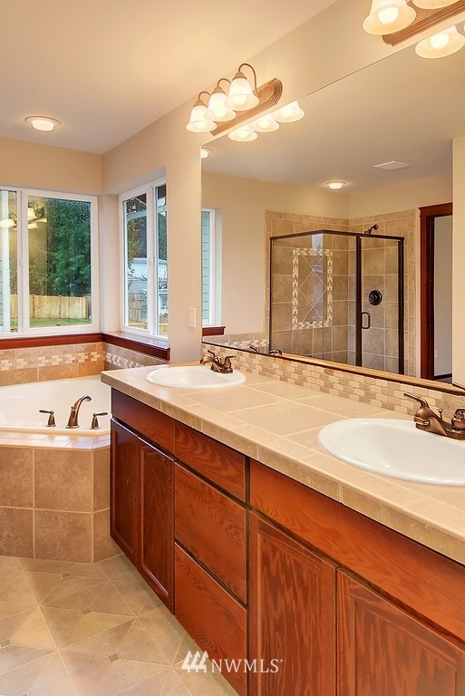 9010 217th Street Southwest Edmonds, WA 98026 - Photo 14 of 15 Gallery Image 14