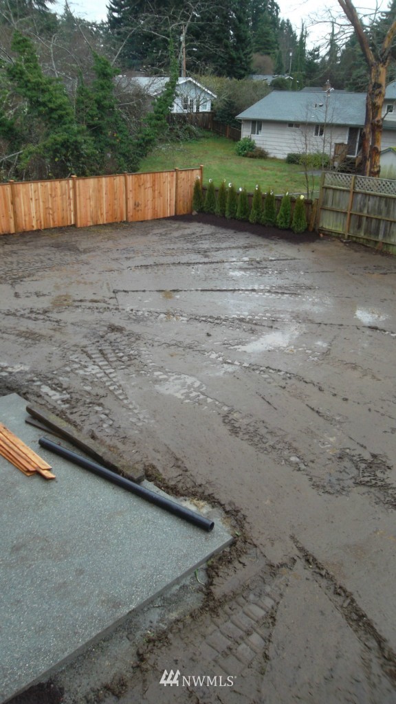9010 217th Street Southwest Edmonds, WA 98026 - Photo 15 of 15 Gallery Image 15