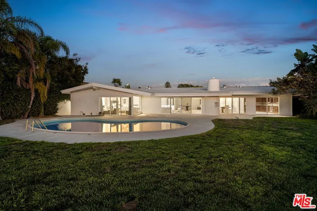 $17,750 | 1641 Tower Grove Drive, Beverly Hills, CA 90210