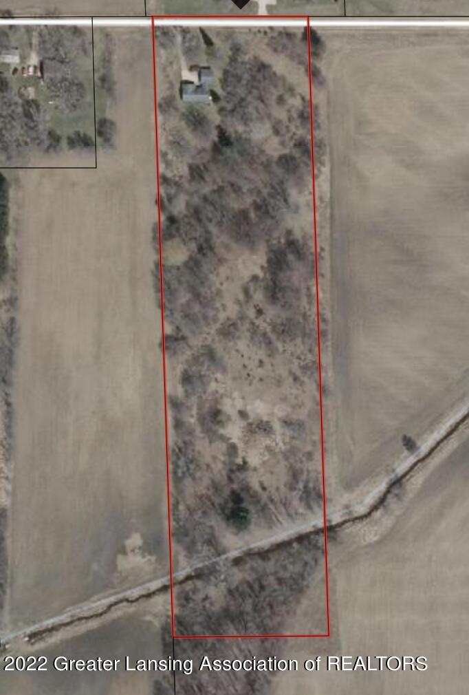 4245 West Church Road Perry, MI 48872 - Photo 3 of 33 Screen Shot 2022-10-10 at 10.48.24 PM
