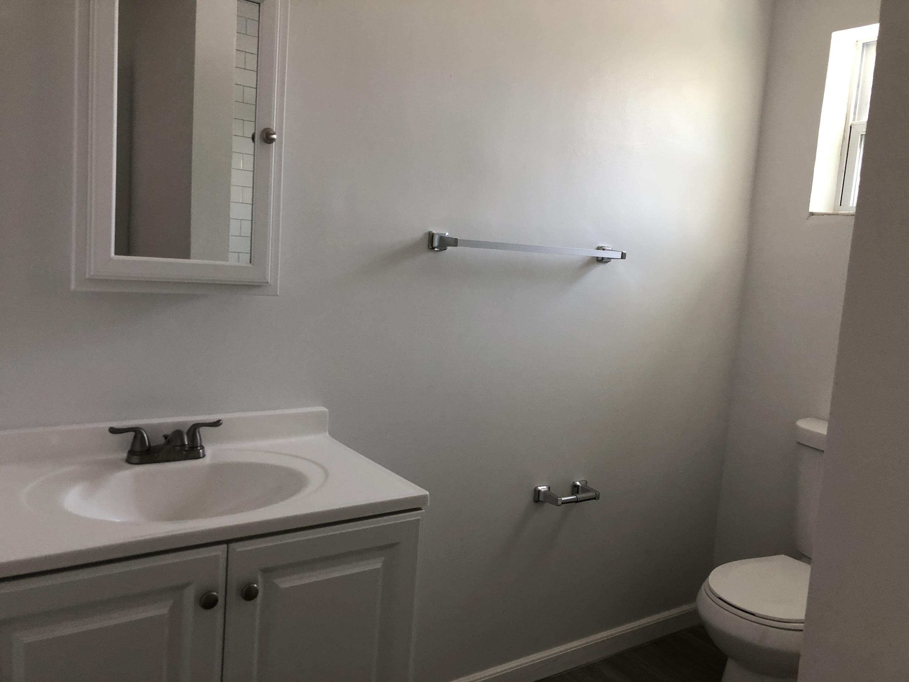 184 West 24th Street Riviera Beach, FL 33404 - Photo 19 of 27 IMG_4829