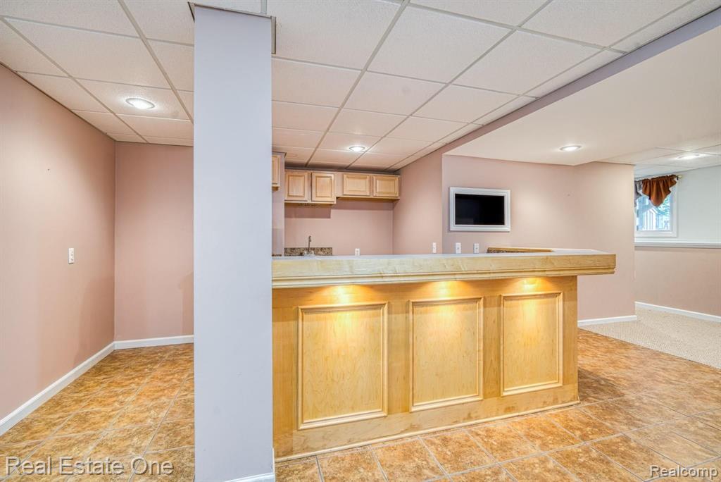 4640 Chatford Court Rochester, MI 48306 - Photo 25 of 30