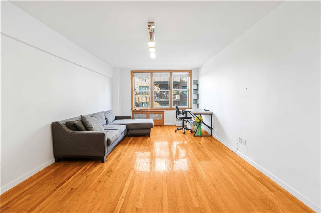 1625 Emmons Avenue, Unit 4K Brooklyn, NY 11235 - Photo 7 of 16