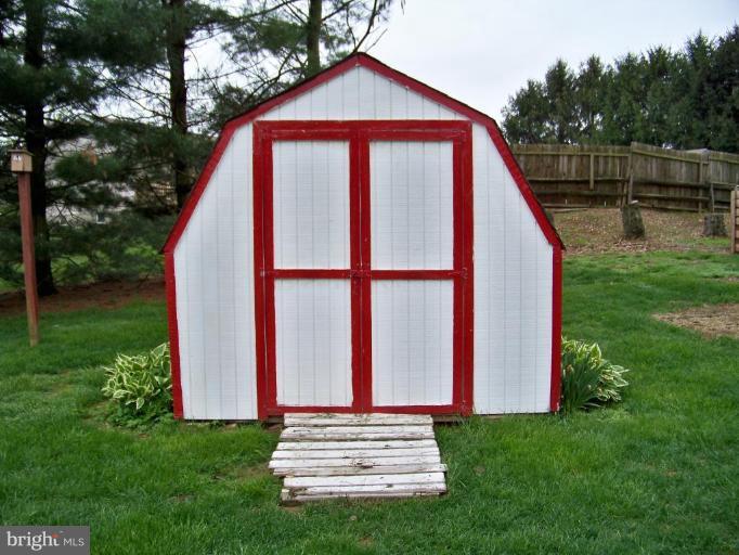 3309 View Ridge Court Manchester, MD 21102 - Photo 20 of 28 Shed