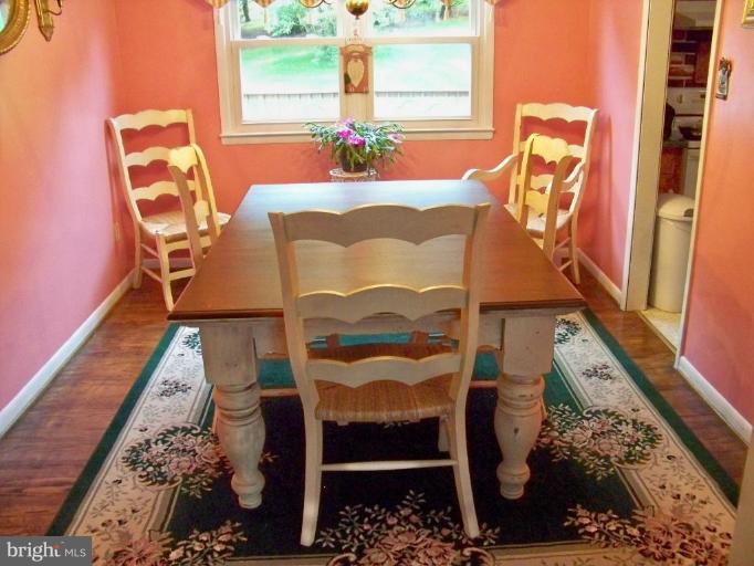 3309 View Ridge Court Manchester, MD 21102 - Photo 8 of 28 Dining Room