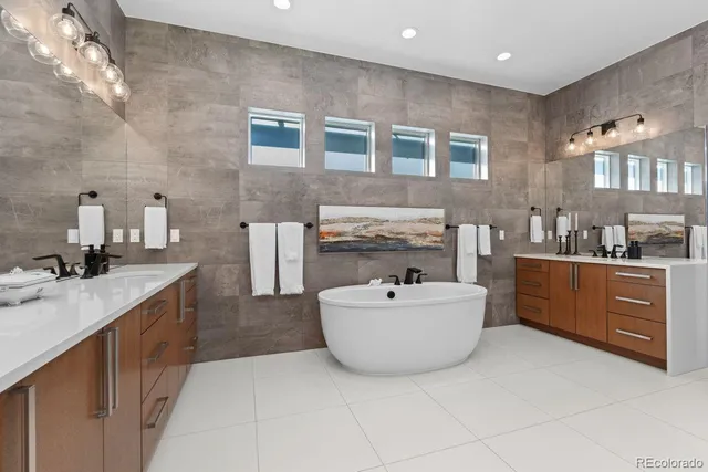 $2,500,000 | 7162 Skygazer Street, Castle Pines, CO 80108