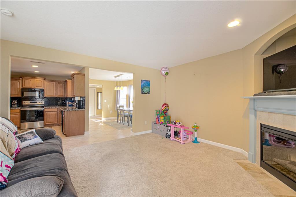 21032 Millridge Street Spring Hill, KS 66083 - Photo 6 of 29