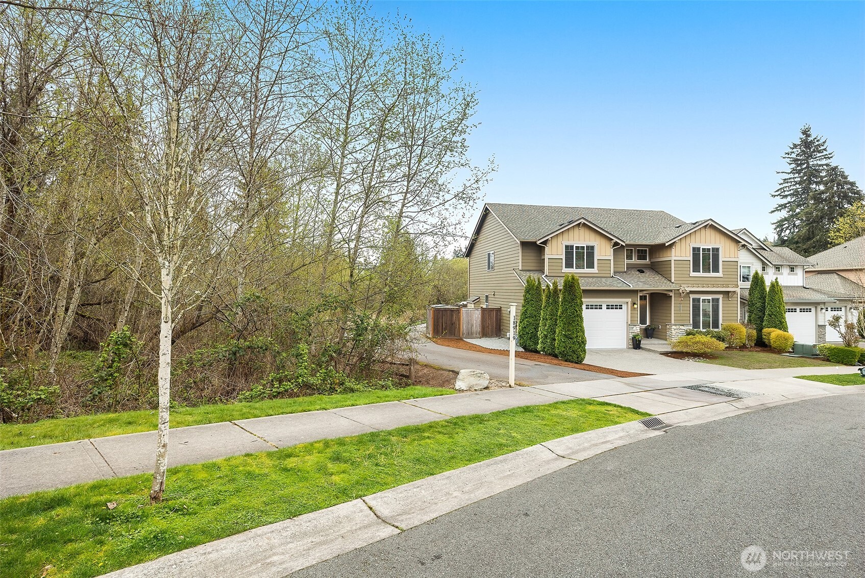 18921 10th Drive Southeast Bothell, WA 98012 - Photo 35 of 40