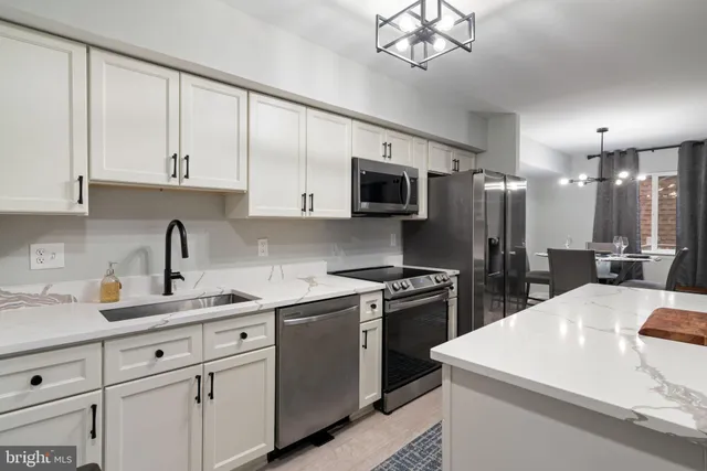 $330,000 | 7940 Sausalito Place, Unit 24E, Alexandria, VA 22309