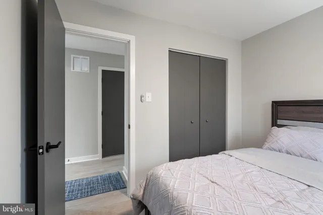 $330,000 | 7940 Sausalito Place, Unit 24E, Alexandria, VA 22309