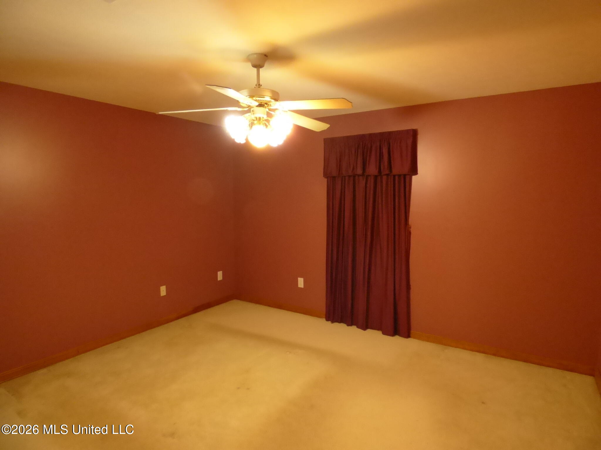606 Lakeview Avenue McComb, MS 39648 - Photo 5 of 12 P1350497
