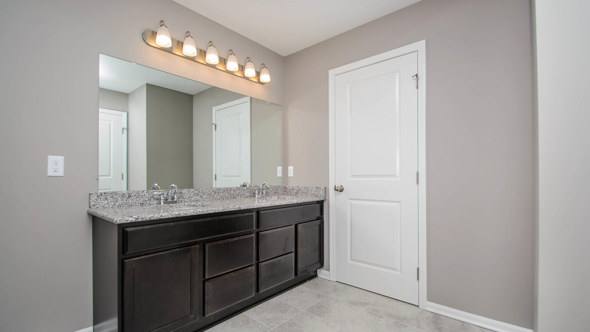 5092 Rutland Drive, Unit 71 Saline, MI 48176 - Photo 18 of 26 033_41